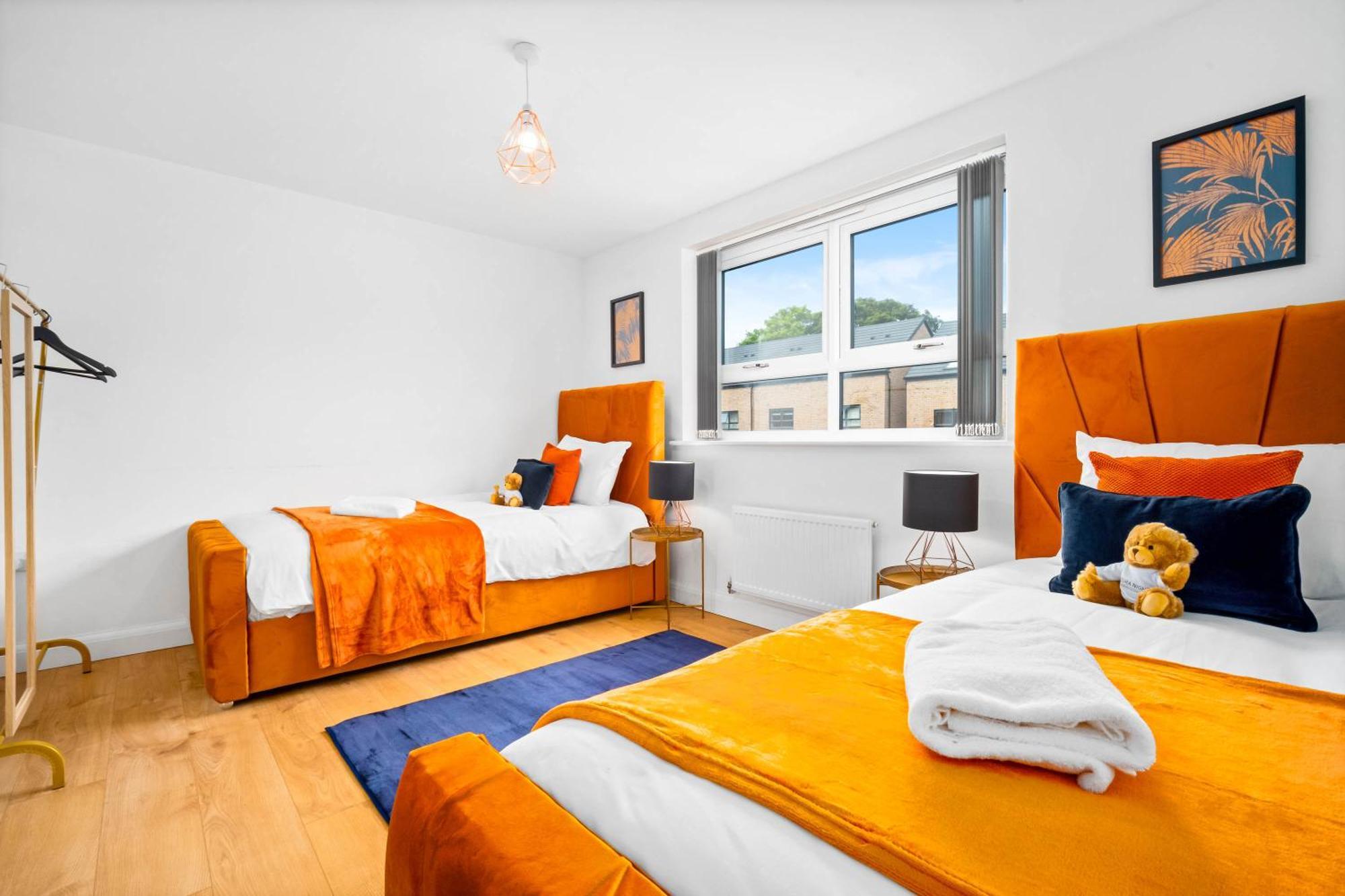 Luxury City Centre 5 Bed House With En-Suite, Bbq, On-Site Parking By Azura Nights Μπέρμιγχαμ Εξωτερικό φωτογραφία