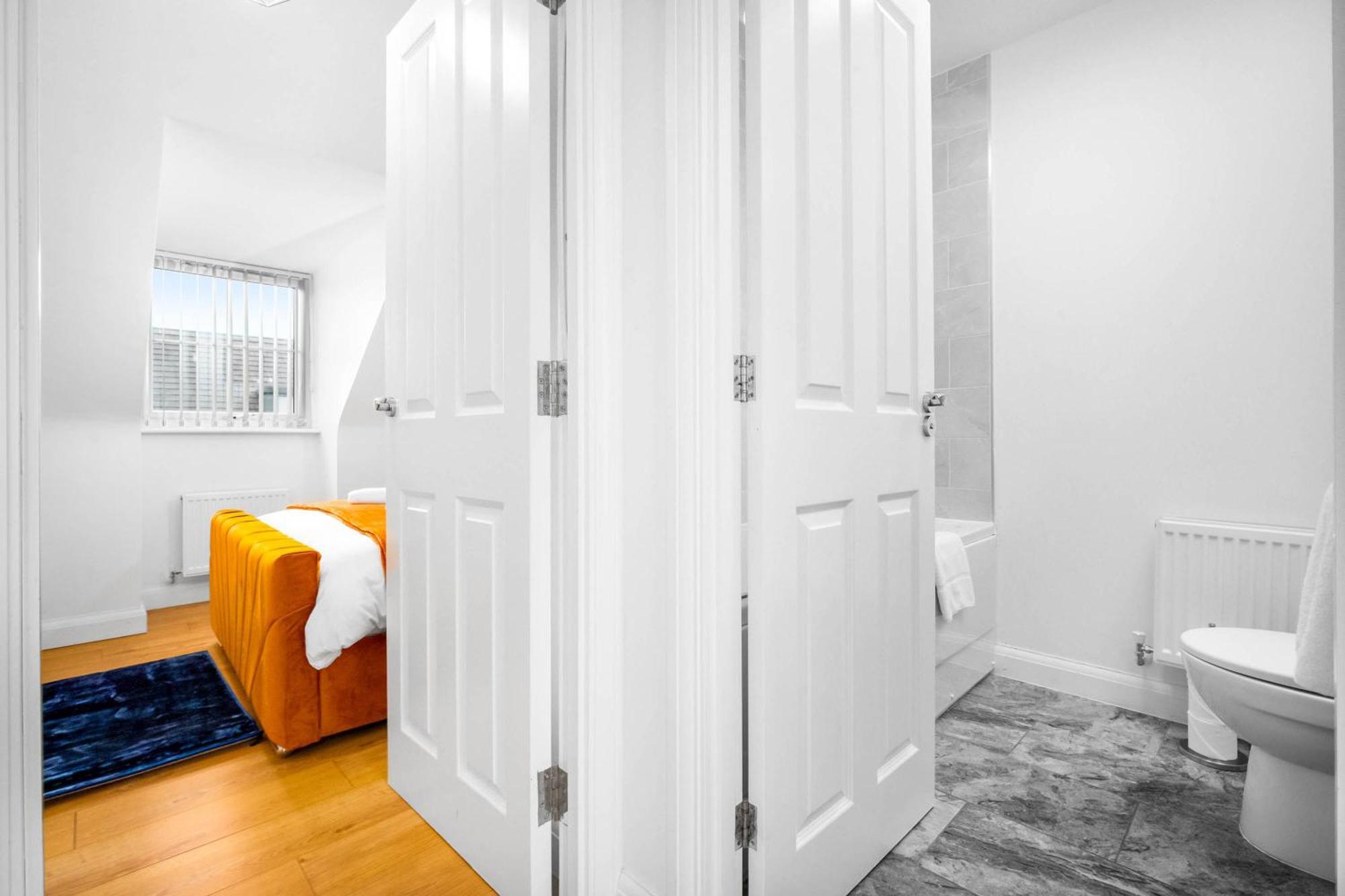 Luxury City Centre 5 Bed House With En-Suite, Bbq, On-Site Parking By Azura Nights Μπέρμιγχαμ Εξωτερικό φωτογραφία