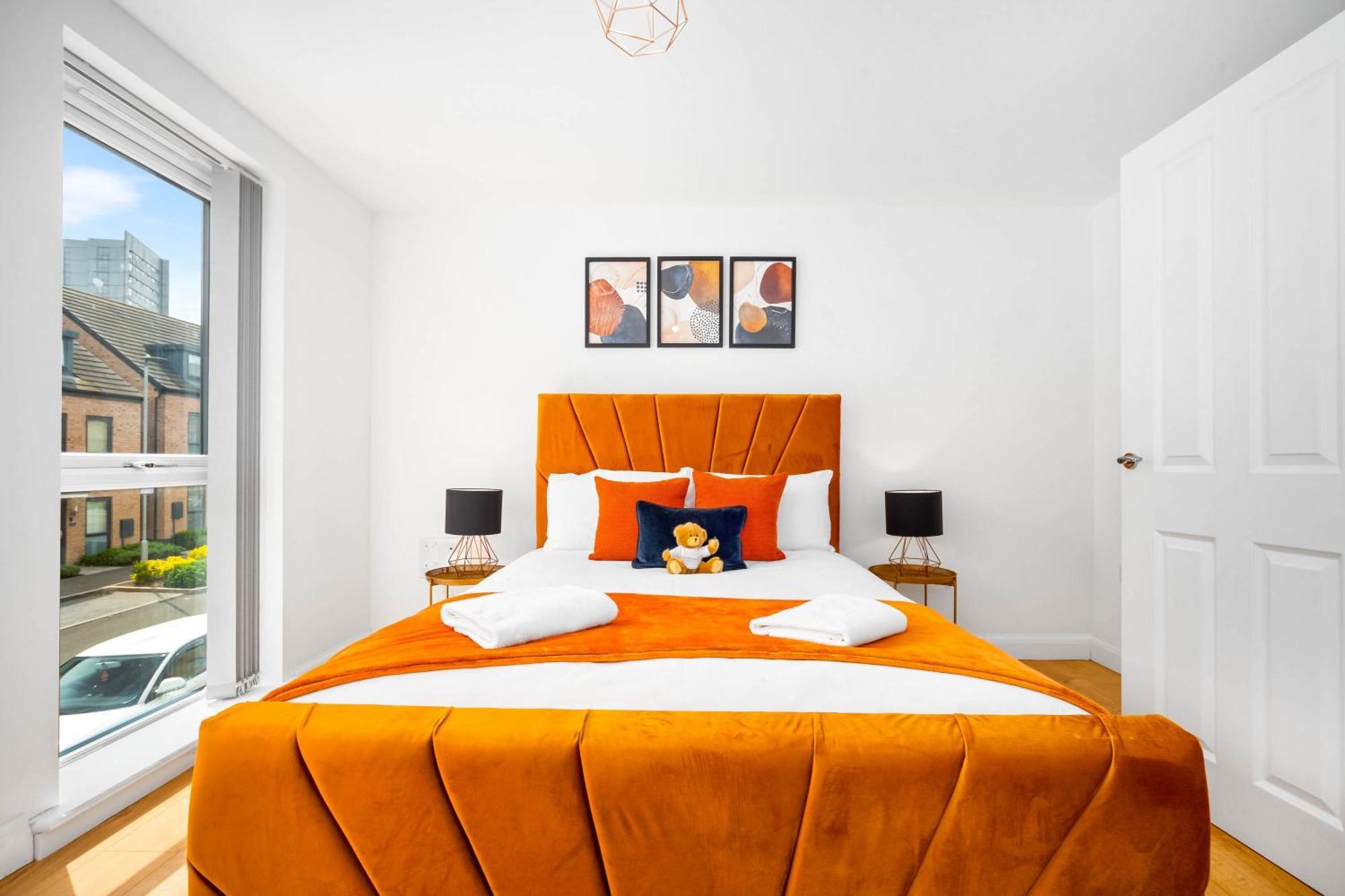 Luxury City Centre 5 Bed House With En-Suite, Bbq, On-Site Parking By Azura Nights Μπέρμιγχαμ Εξωτερικό φωτογραφία